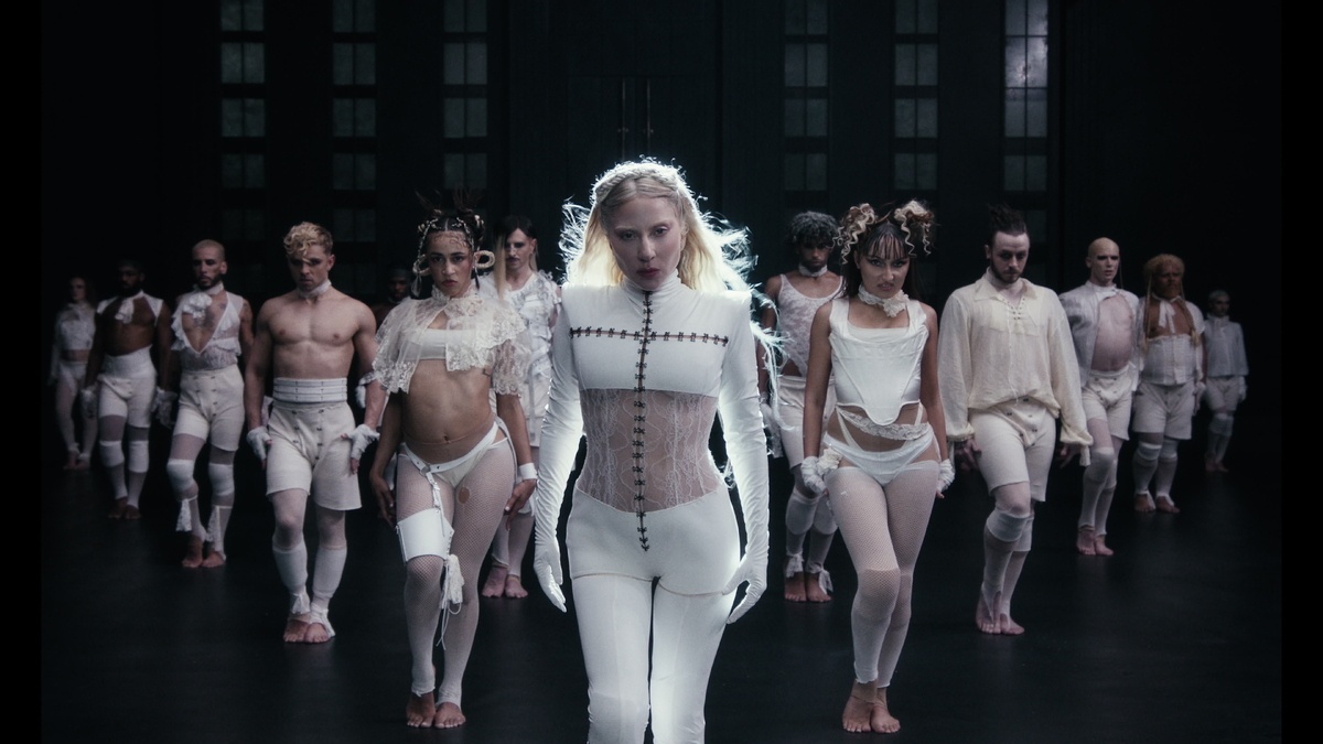 Lady Gaga— Abracadabra